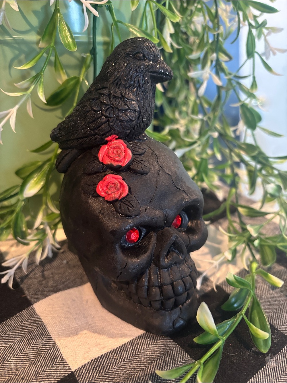 Black Skull Accent with Raven and Red Rose Detail - Picture 2 of 4